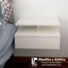 mesa de noche flotante